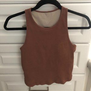 Vuori Women's Plyo Tank Top in Terracotta / Small